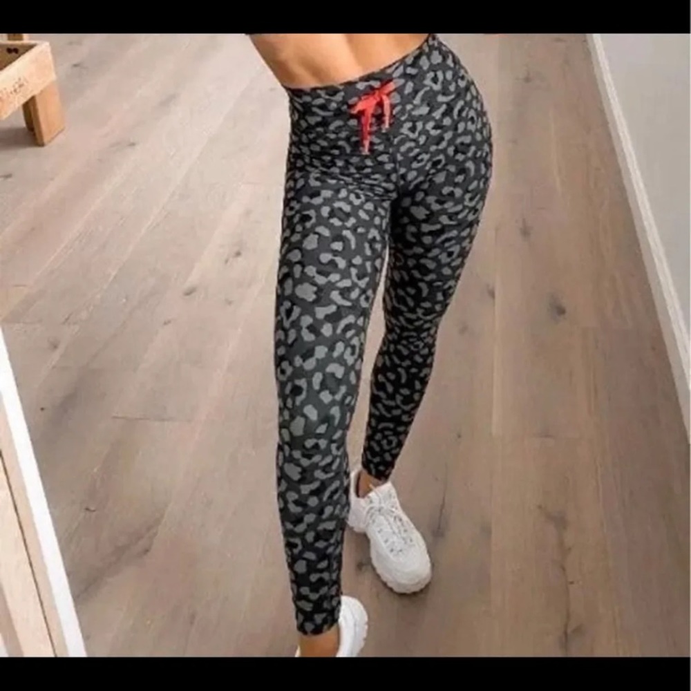 White Fox Boutique Gray Leopard Print High-Waist Leggings with Red Drawstring